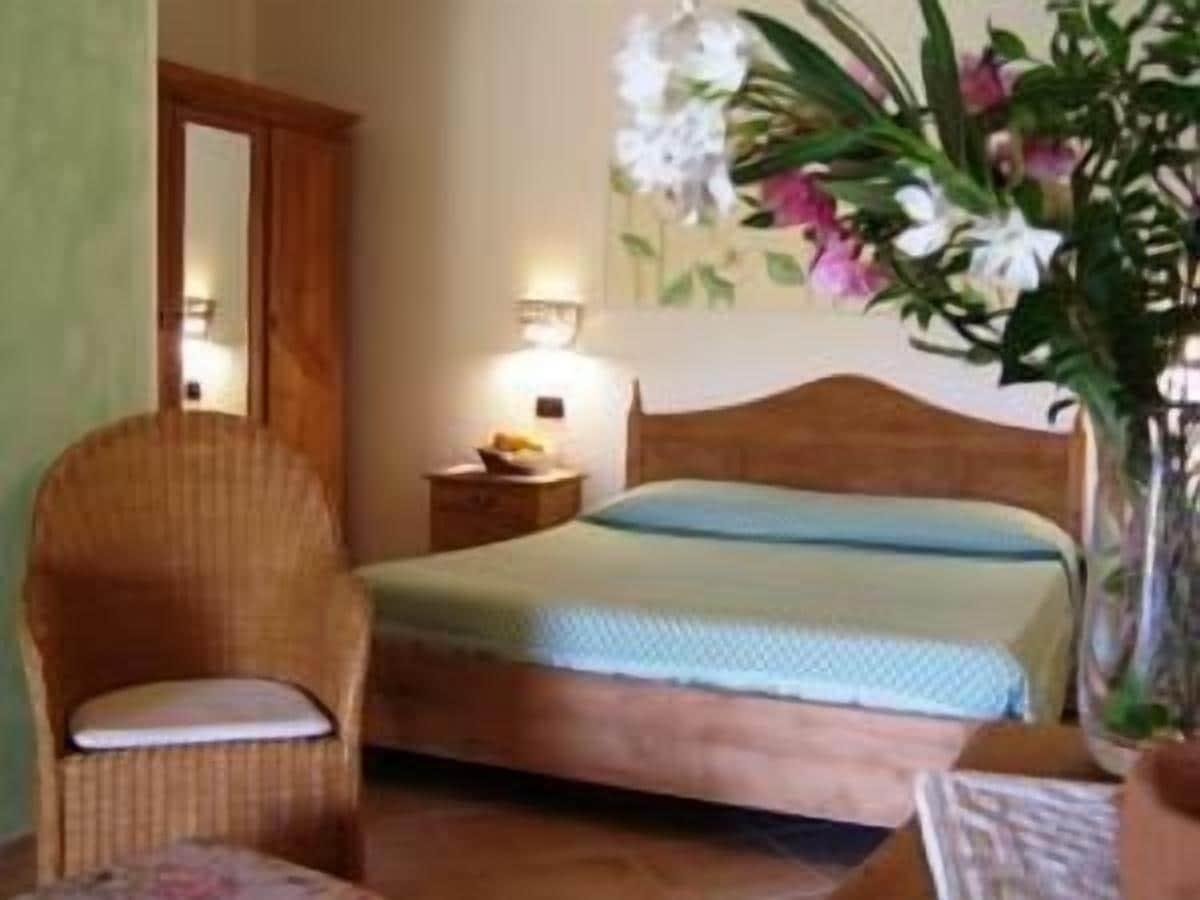 Hotel Club Ragno D'Oro Olbia Tempio Экстерьер фото